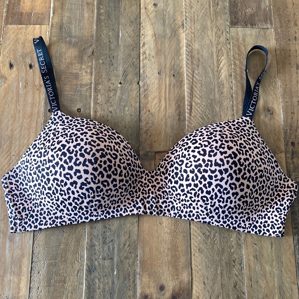 Victoria’s Secret T-shirt Bra